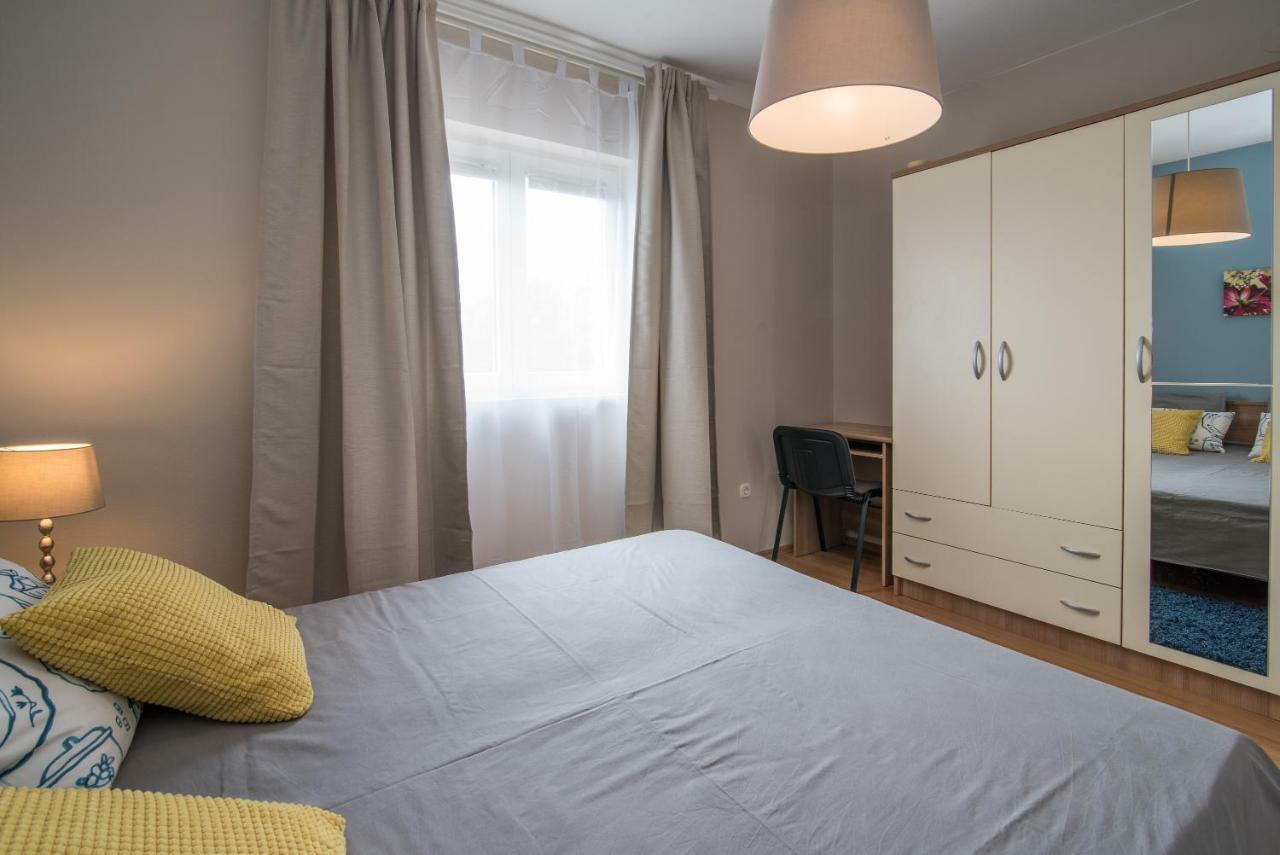 Apartments Sanjin Корнич Экстерьер фото
