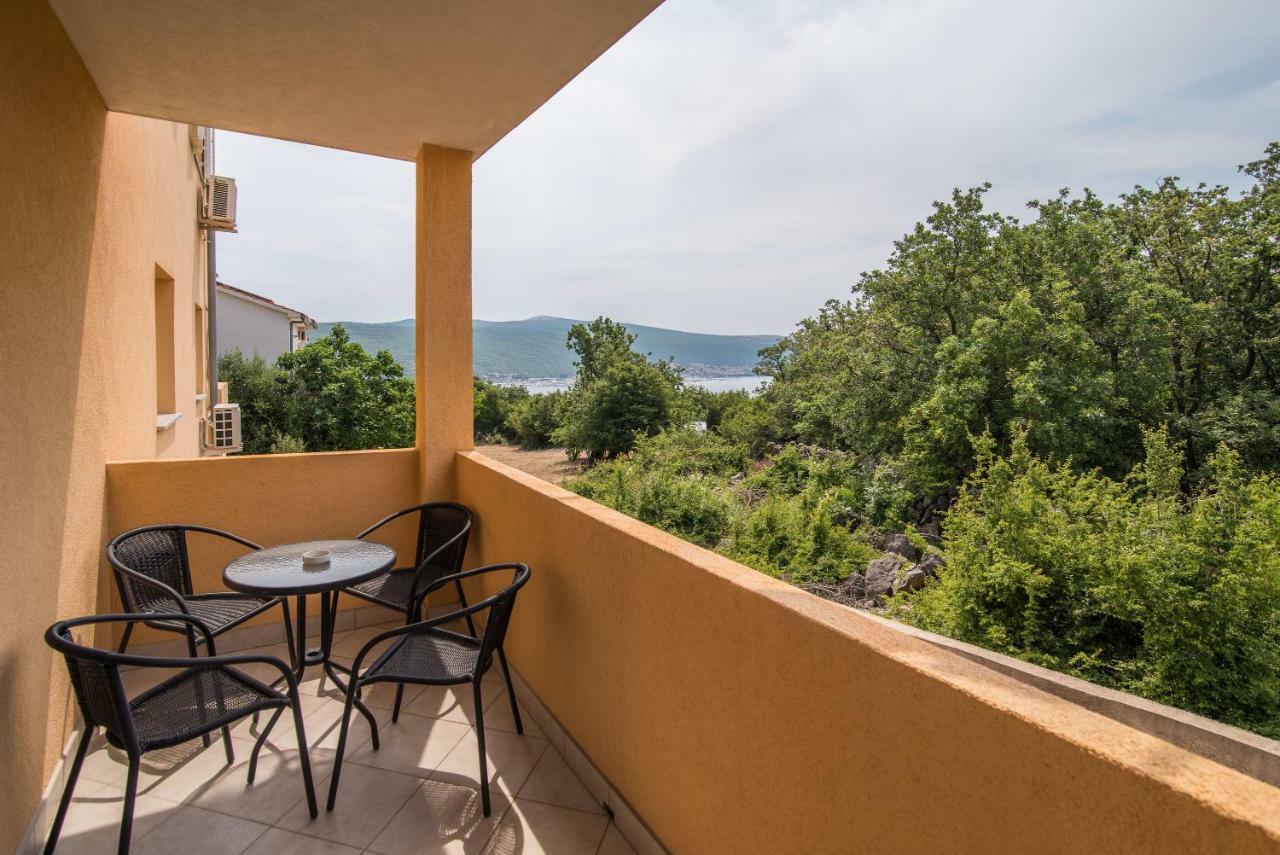 Apartments Sanjin Корнич Экстерьер фото